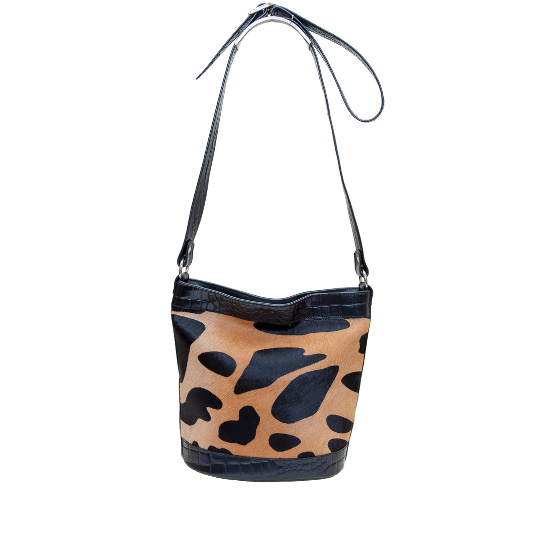 Izzy Bucket Shoulder Bag - Tan/Black Cowhide