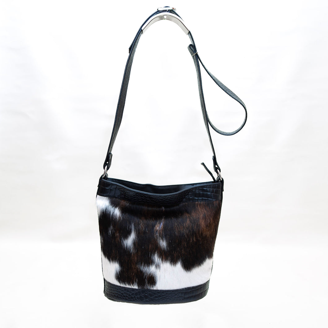 Izzy Bucket Shoulder Bag - Black/Brown Cowhide