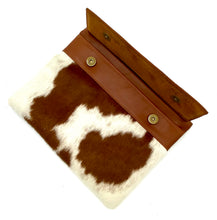 Load image into Gallery viewer, Sofia Clutch - Tan Cowhide
