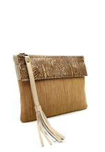 Load image into Gallery viewer, Little Sofia Clutch - Camel Straw
